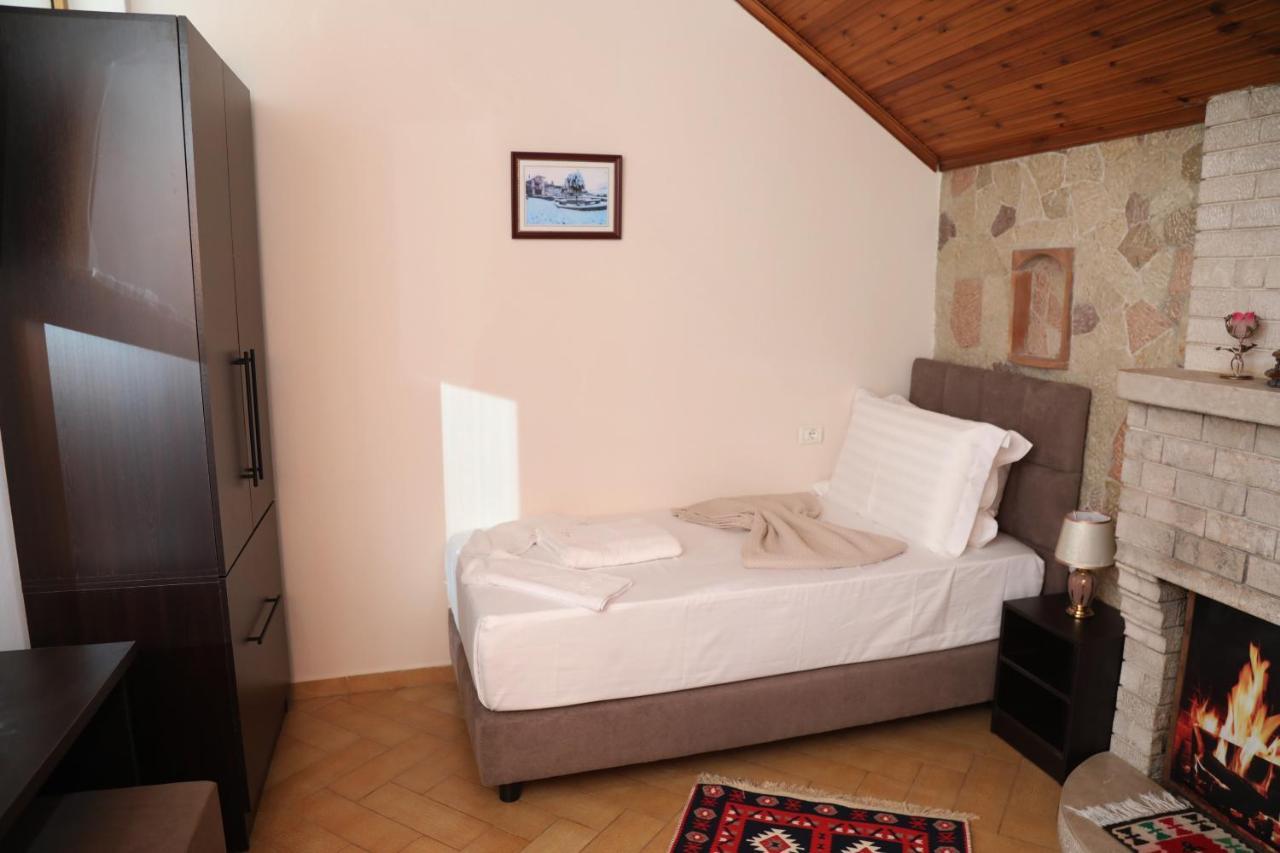 --Hotel Deal-- Rooms With Castle View Krujë 外观 照片